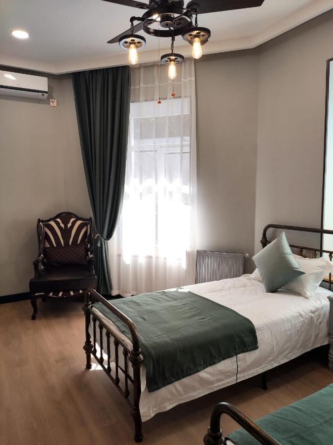 Qin Boutique Hotel 트빌리시 외부 사진