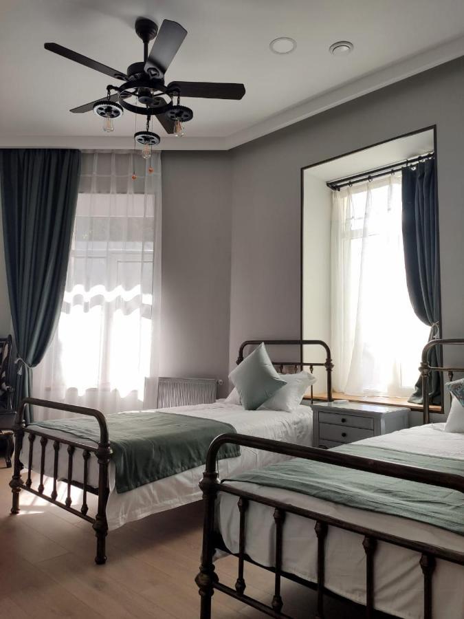 Qin Boutique Hotel 트빌리시 외부 사진