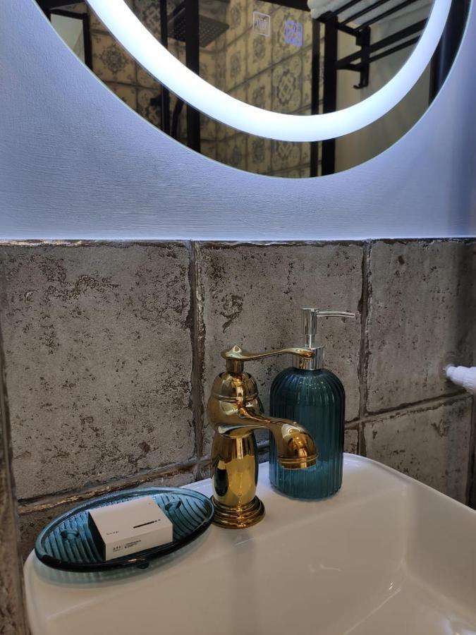 Qin Boutique Hotel 트빌리시 외부 사진