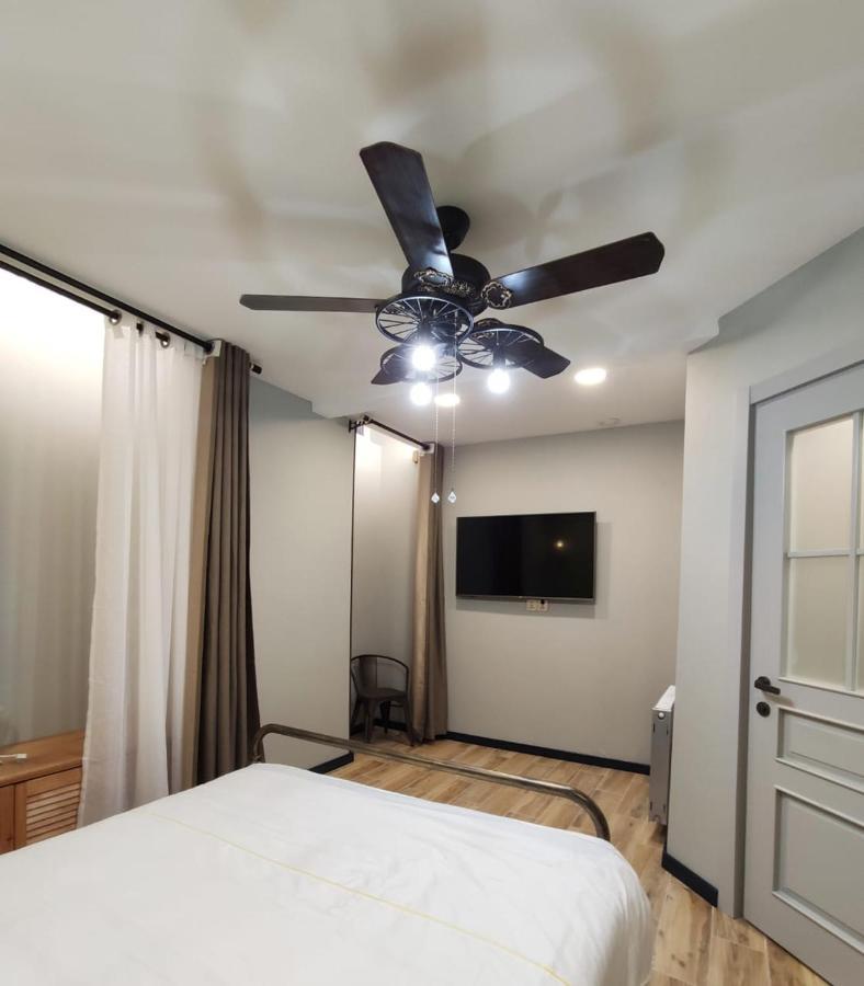 Qin Boutique Hotel 트빌리시 외부 사진