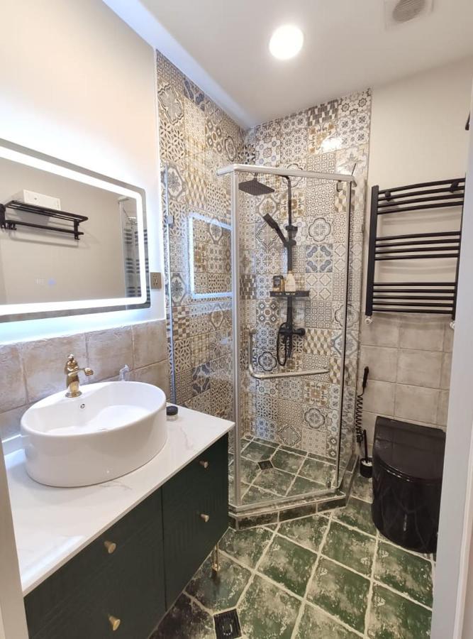Qin Boutique Hotel 트빌리시 외부 사진